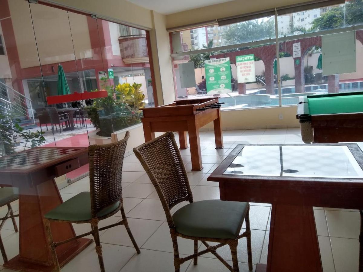 Apartamentos Com Piscinas Em Caldas Novas Habitación foto